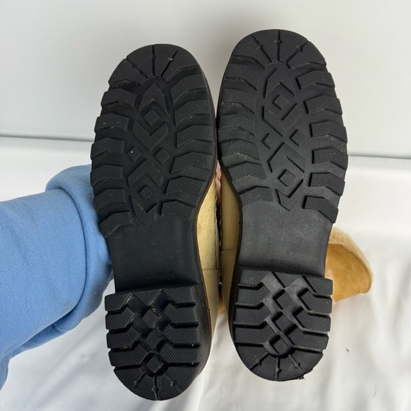 Blondo Women’s Shearling-Lined Waterproof Winter Boots – Size 9 B Wide - Picture 4 of 6